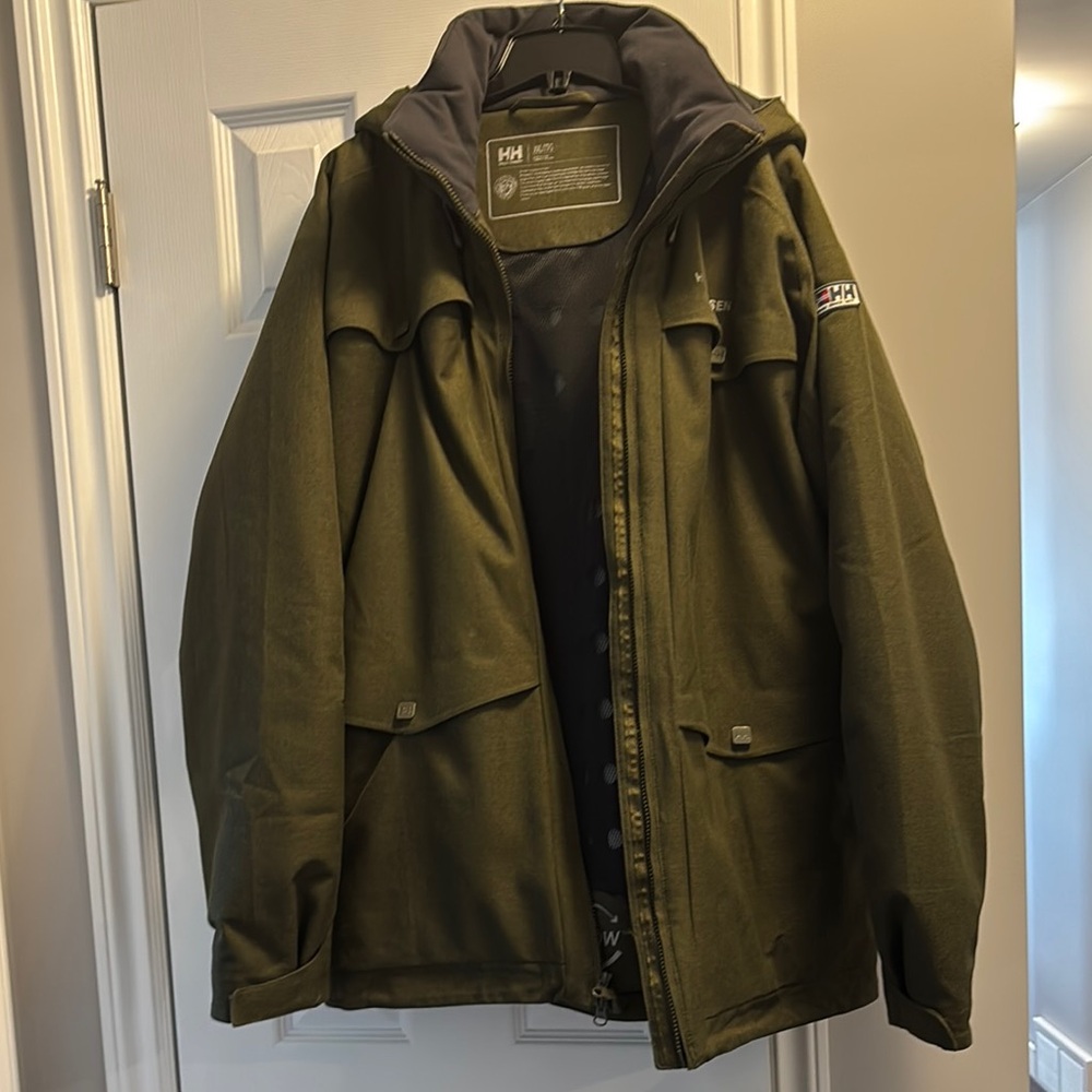 Helly Hansen Men's Green Jacket